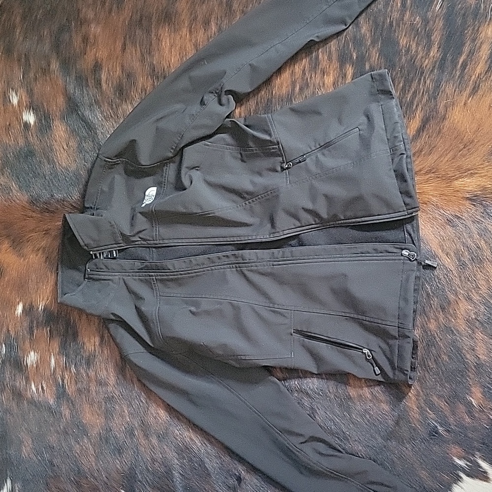 North Face Large Black Shell Jacket - image 1